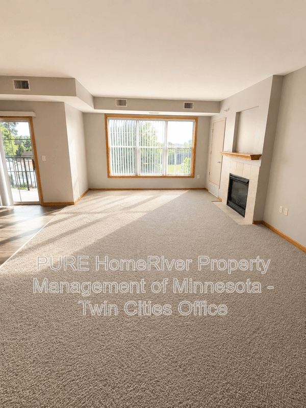 Saint Paul Condo: 1800 Graham Ave