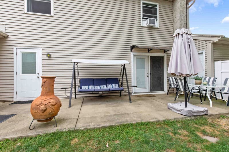 Littiz House: 24 Knollwood Drive