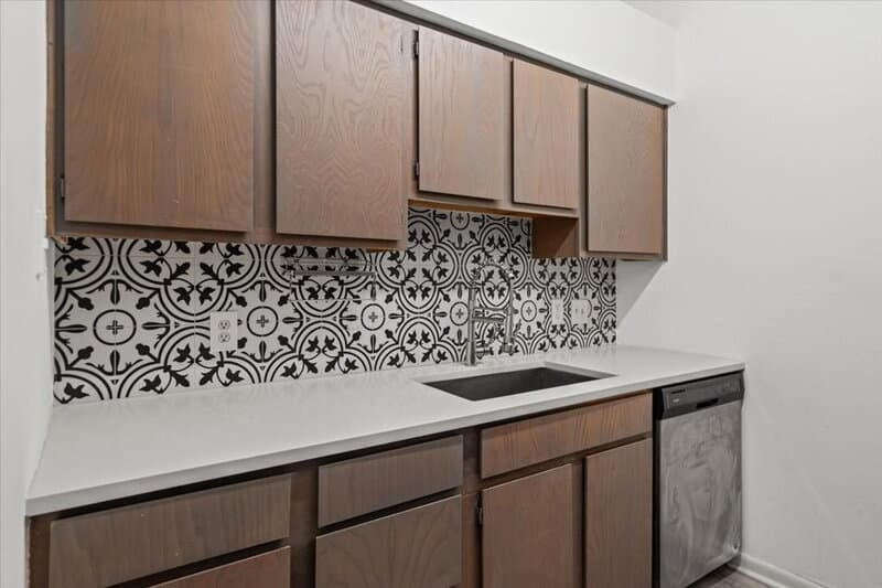 Austin Condo: 1705 Crossing Place