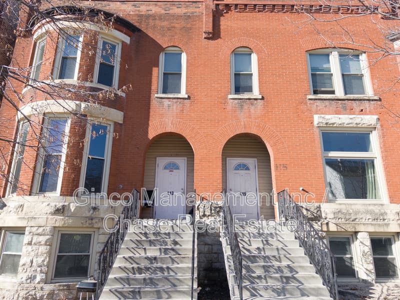Joliet Condo: 115 North Hickory Street - C