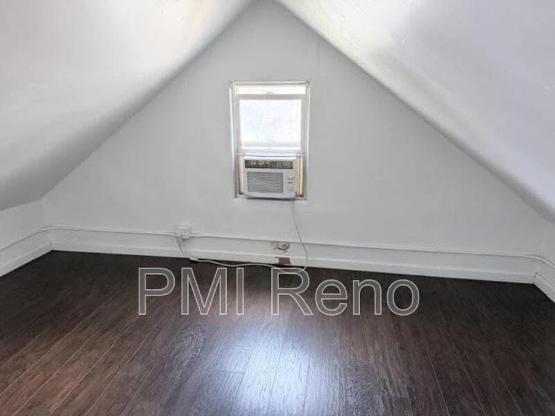 Reno Condo: 46 West 10th Street Rm 5
