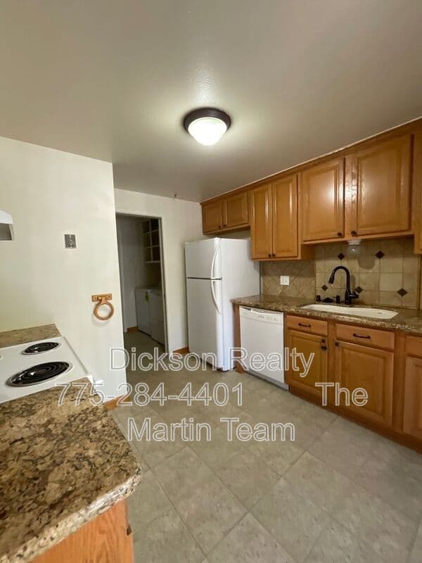 Sparks House: 2341 Rock Boulevard