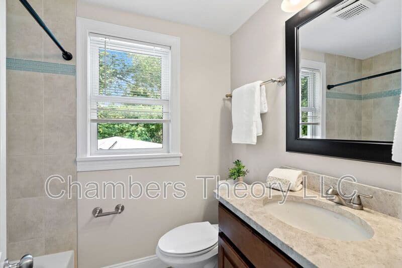 Falls Church House: 3318 Holloman Rd.