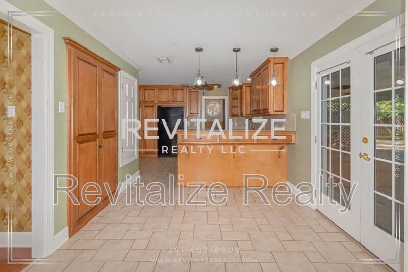 Mobile House: 2949 Cloverland Ct