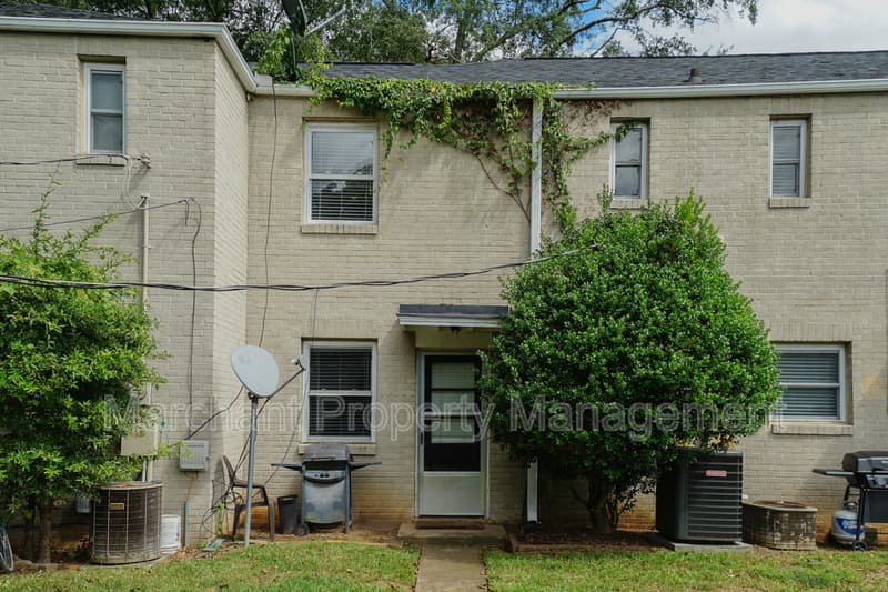 Greenville Townhome: 605 University Ridge