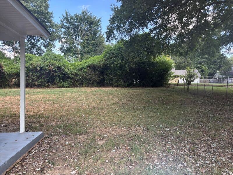 Memphis House: 5380 Blackwell Rd