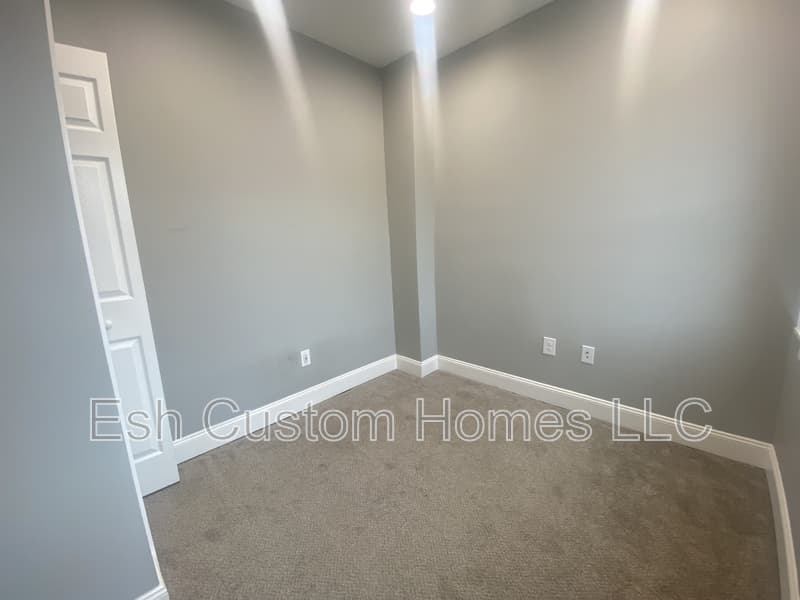 Lancaster Condo: 1 Hoffman Terrace - 5