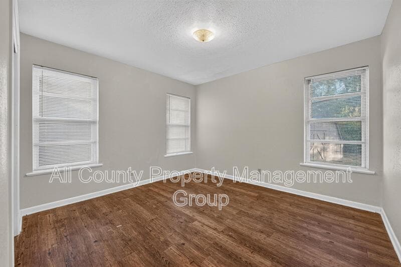 Haltom City House: 5016 Sabelle Lane