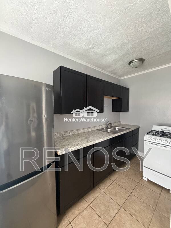Des Moines Condo: 3607 Ingersoll Ave