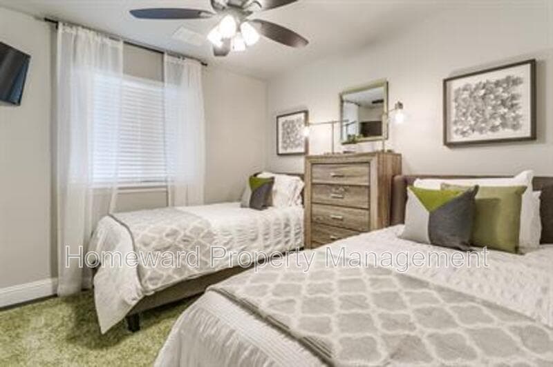 Denton Condo: 3816 Sheraton Rd Denton, TX 76209