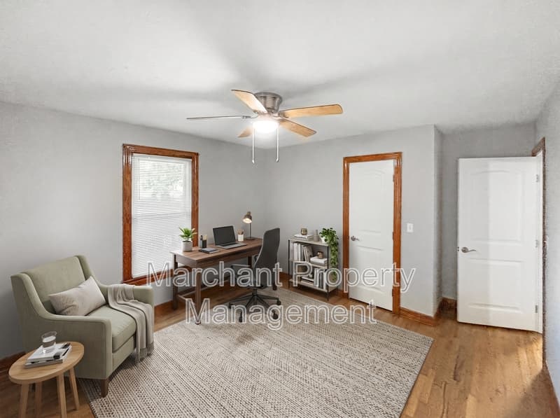 Taylors House: 4804 Edwards Road