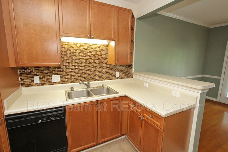 Duluth House: 3500 Sweetwater Rd