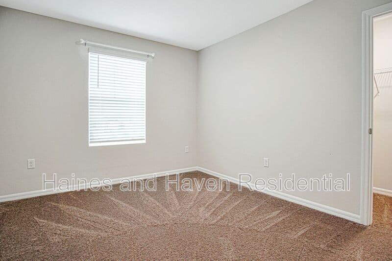 Lake Hamilton House: 3889 Geranium Ave
