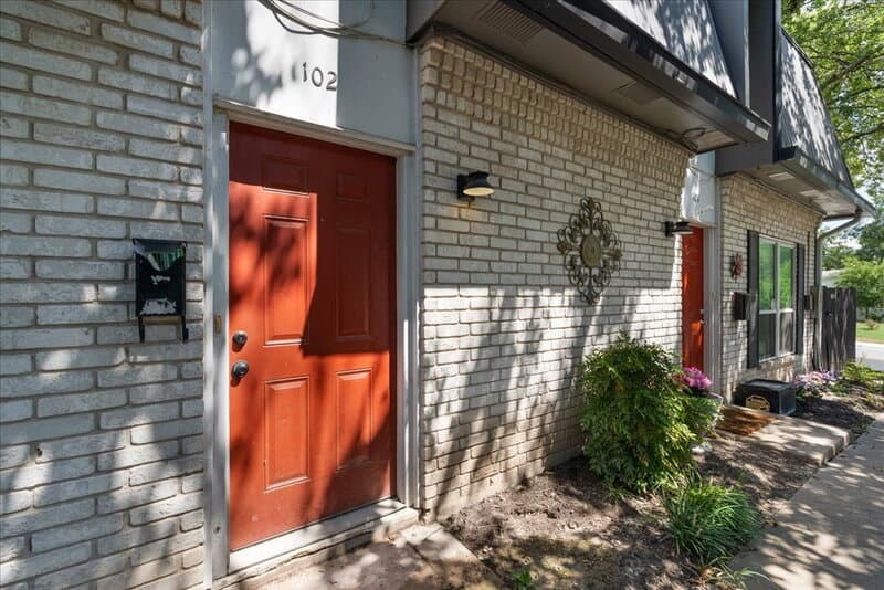 Austin Condo: 1703 Coronado Hills Drive