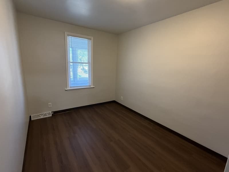 Sheboygan Condo: 1103 Alabama Avenue - 1103 - lower