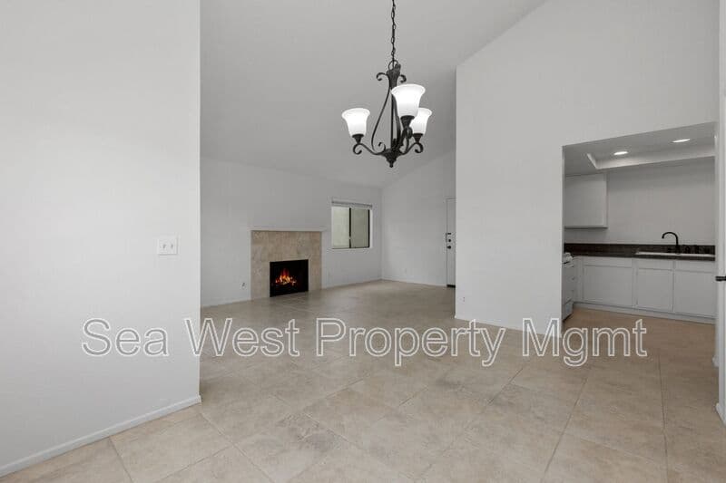 Carlsbad Condo: 6907 Quail Pl.