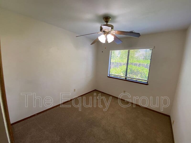 Visalia House: 1348 East Ferguson Court