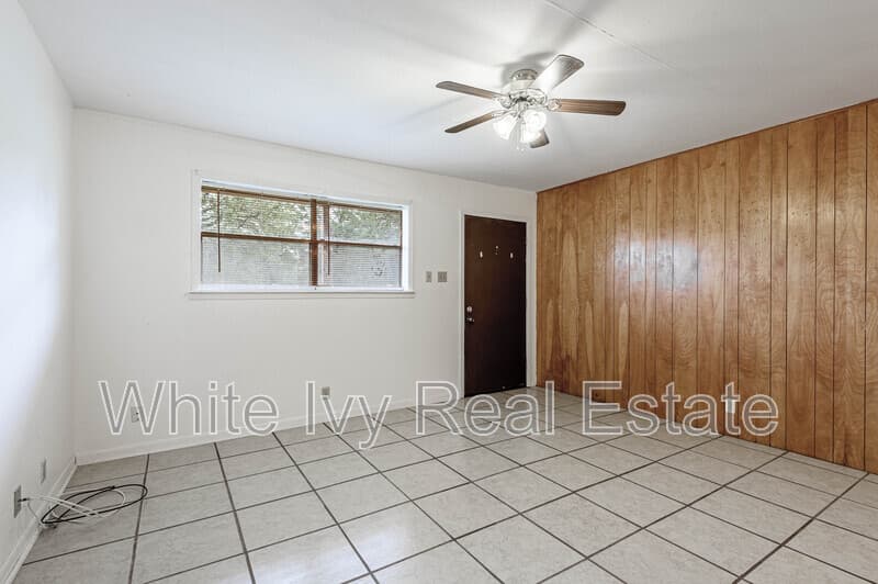 Huntsville Condo: 120 McAdams Lane