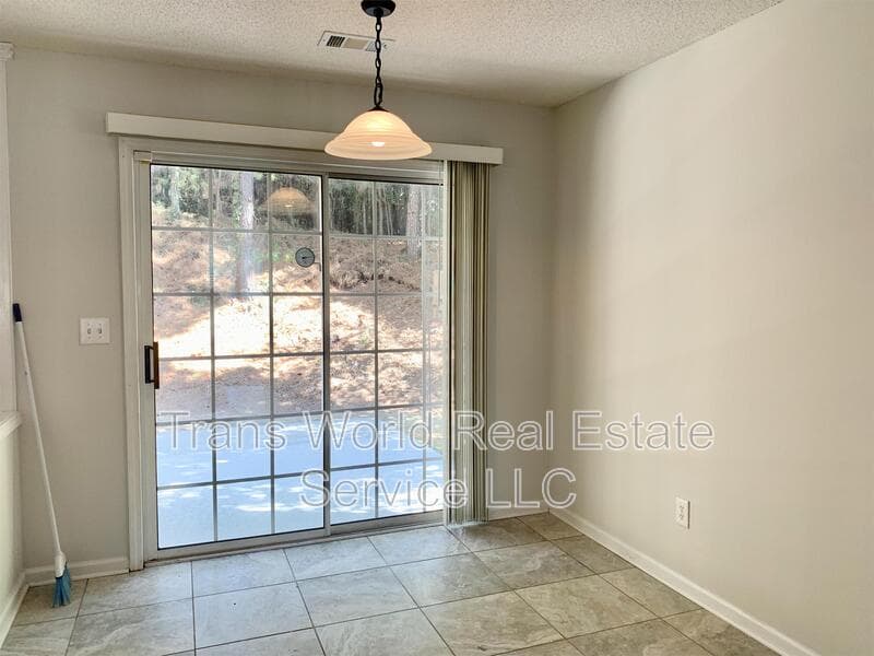 Alpharetta House: 485 Chippenham Court