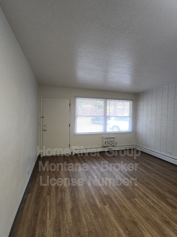 Missoula House: 707 SW Higgins Ave