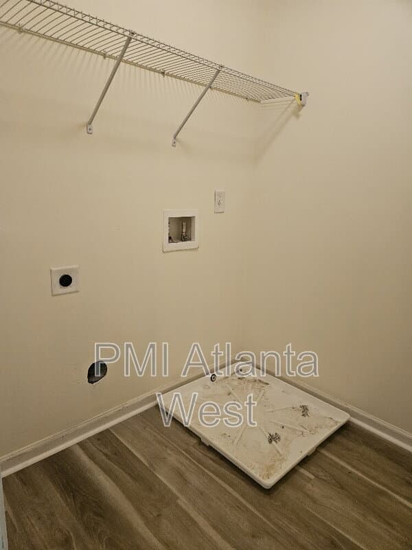 Dacula House: 2826 Austin Common Dr