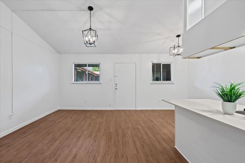 Austin Condo: 3704 Speedway