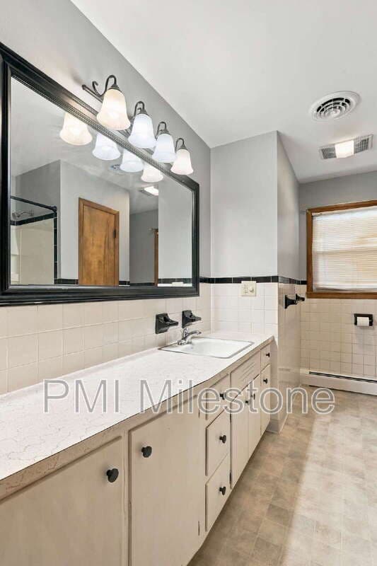 Greencastle House: 105 W Walter Ave