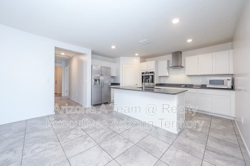 Tucson House: 2943 West Dakota Vista Way