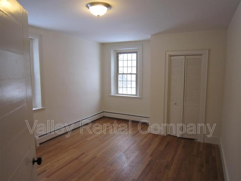 Hadley Condo: 117 Mt. Warner Road - 1