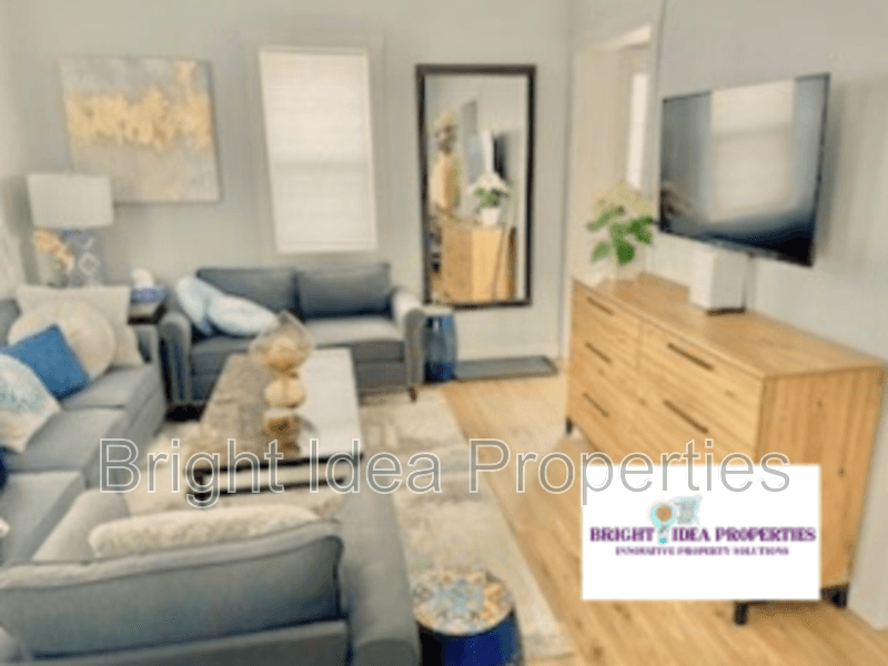 Minneapolis House: 5819 North 42nd Avenue