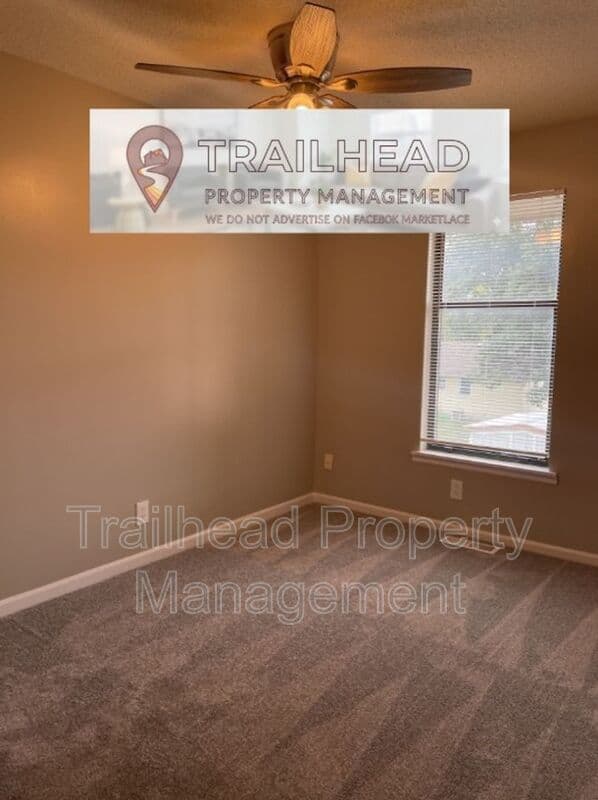 Ferrelview Townhome: 219 N Garrison Ave