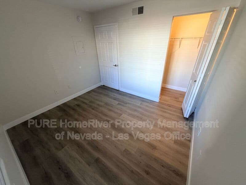 Henderson Condo: 2120 Ramrod Ave