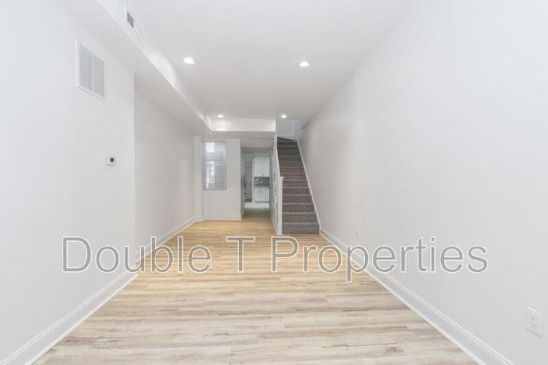 Baltimore Townhome: 737 N Chester St