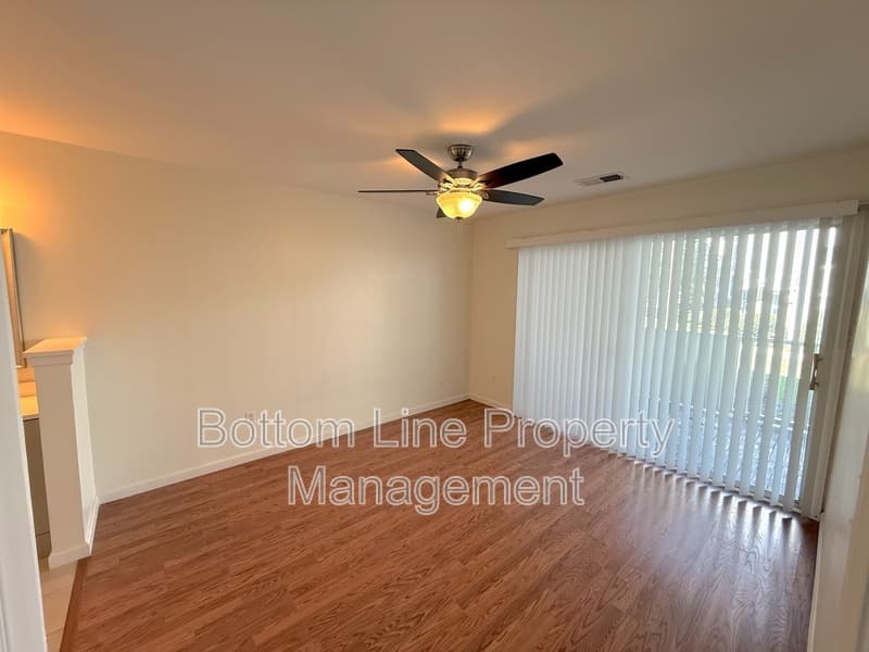 Charlotte Condo: 2508 Cranbrook Lane