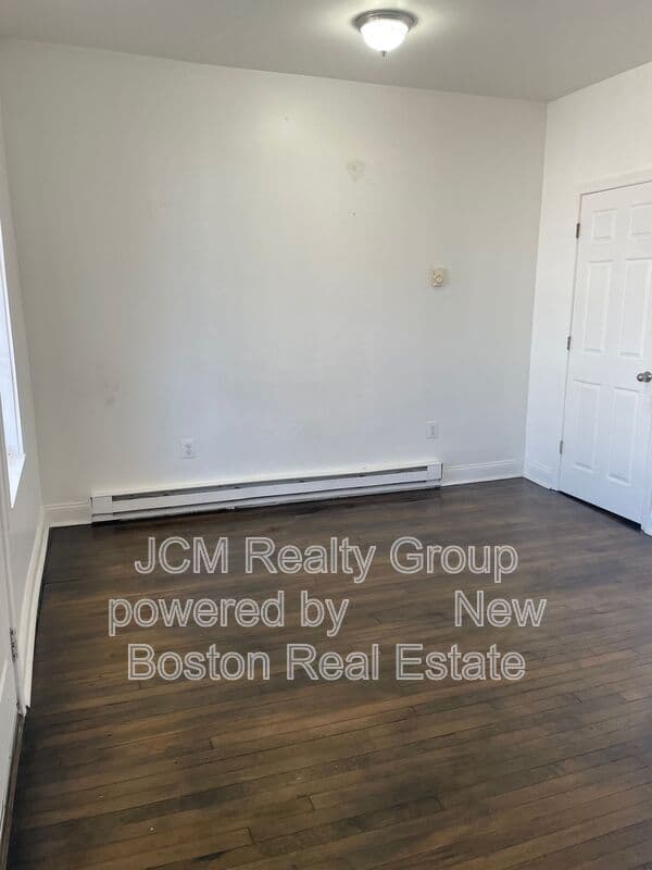 Chelsea Condo: 746 Broadway