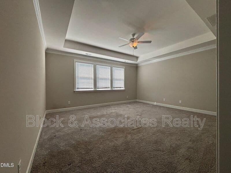 Wake Forest House: 2020 Edens Ridge