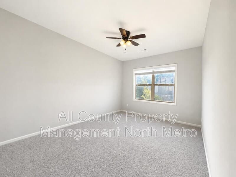 Snellville House: 3112 Avenel Court