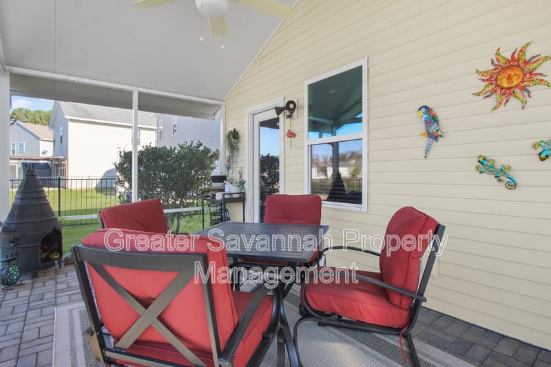 Pooler House: 153 Hamilton Grove Drive
