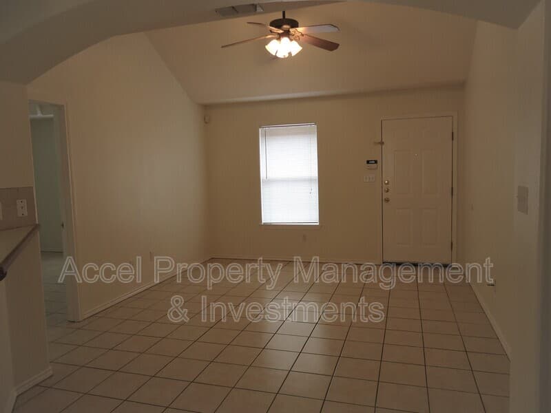 Pharr Condo: 1803 Ironwood St.