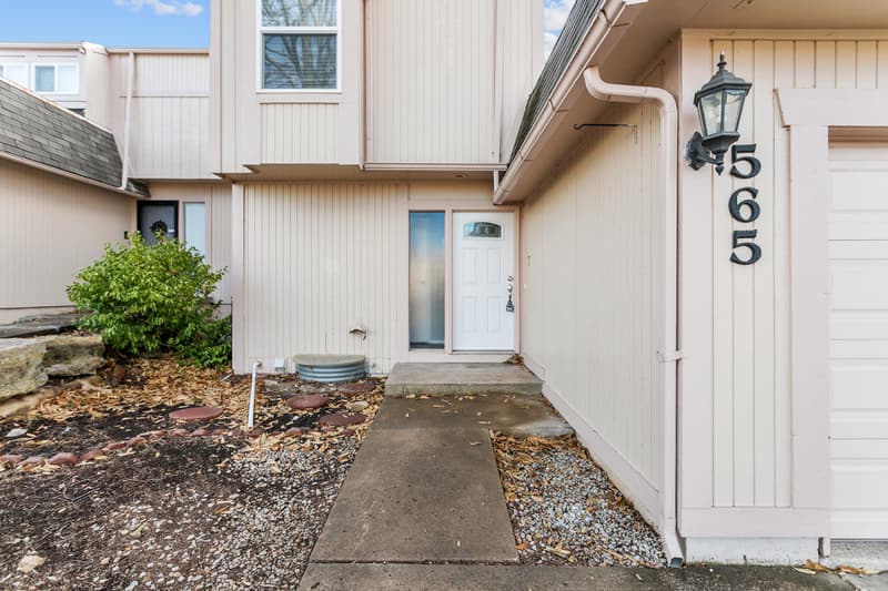 Blue Springs Condo: 565 NW Valleybrook Rd