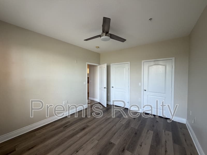 Clearwater Condo: 2747 Via Capri