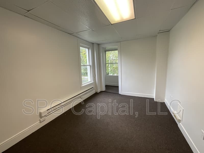 York House: 231 W Jackson St