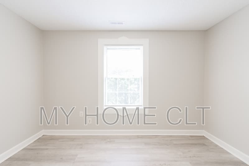 Charlotte Condo: 2517 Hemphill Street - 2