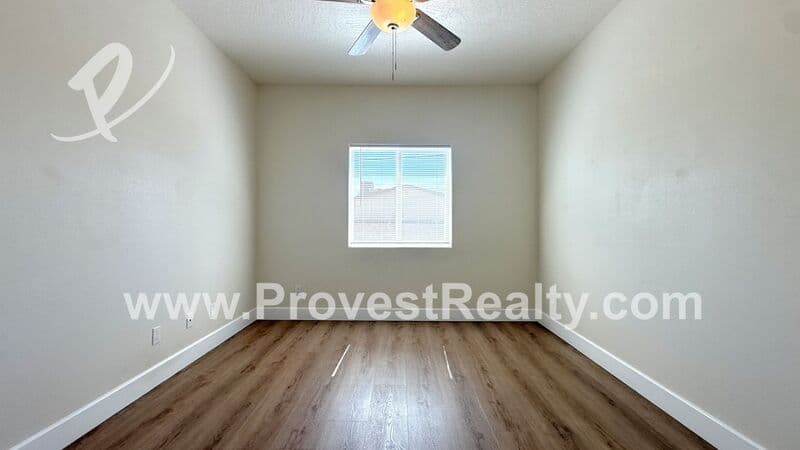 Apple Valley House: 20125 Zuni Rd