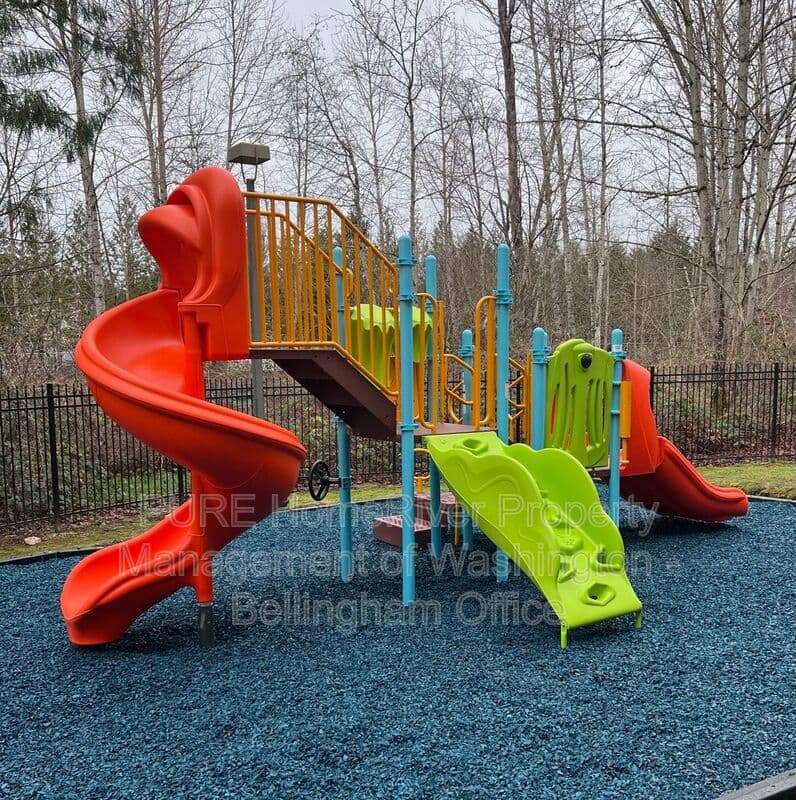 Bellingham House: 4370 Tull Road