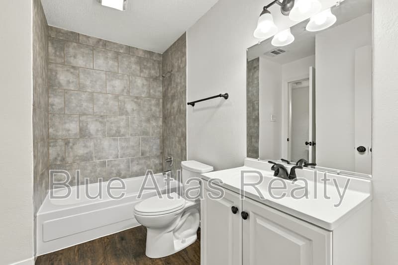 Haltom City Condo: 5104 Herrick Court - C