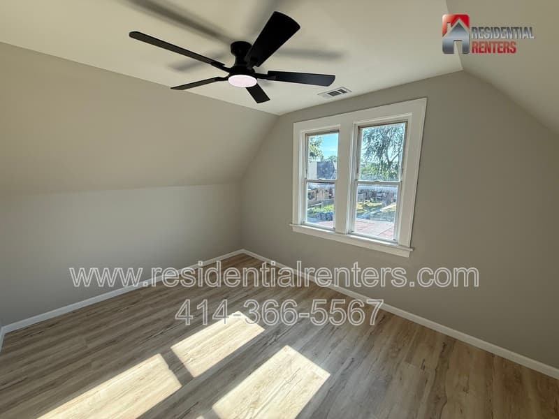 Milwaukee Condo: 3351 N 6th Street