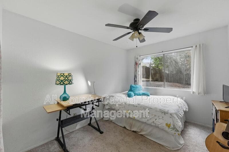 Austin House: 4802 Peach Grove Ct