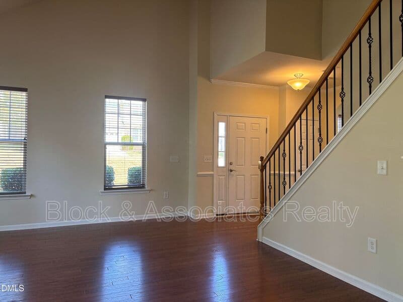Wake Forest House: 1429 Kirkwood Hill Way