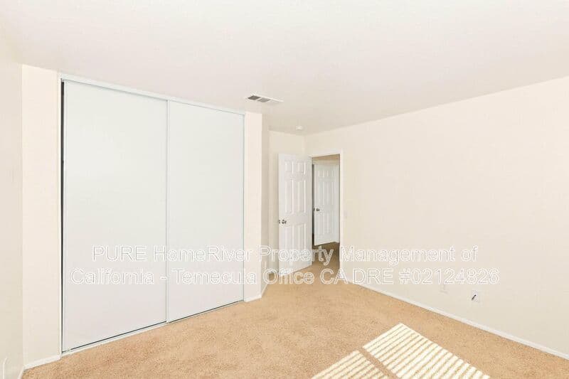 Murrieta House: 31931 Blanca Ct